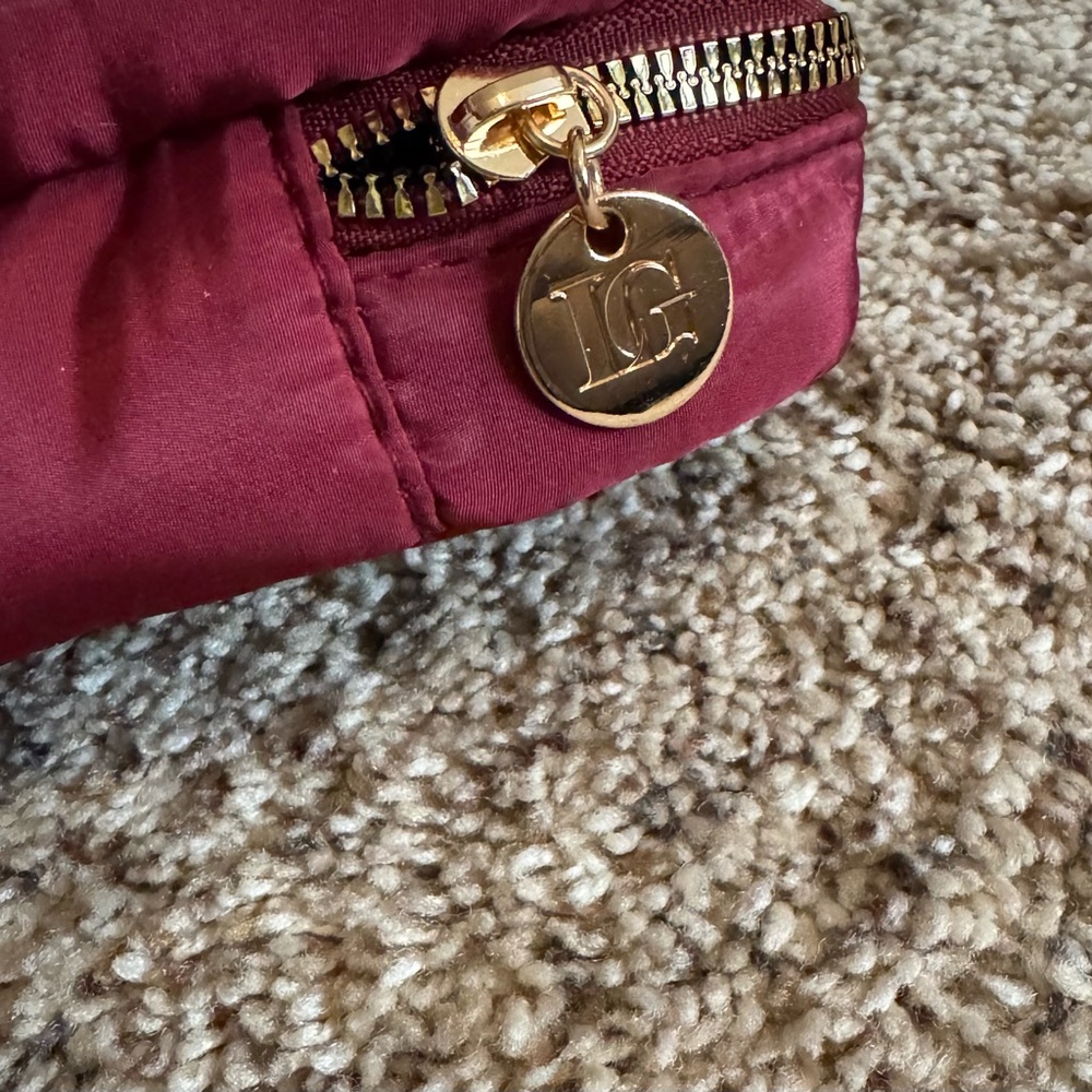 Laura Geller Burgundy Cosmetic Bag with Gold Accents - Picture 5 of 12